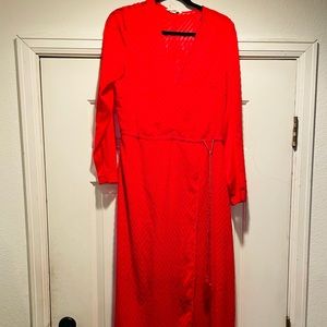 💔 H&M long sleeve maxi red dress 💔